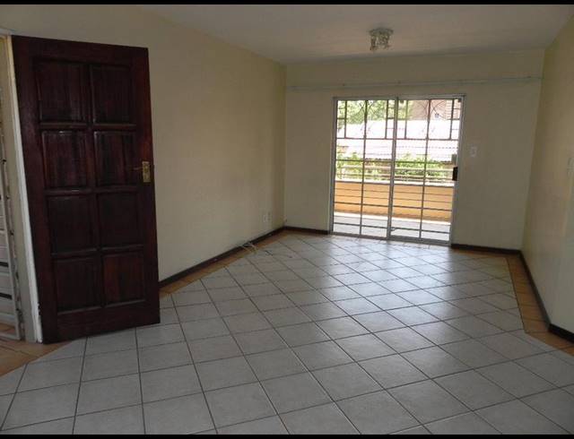 2 BEDROOM APARTMENT FOR SALE IN DIE HOEWES